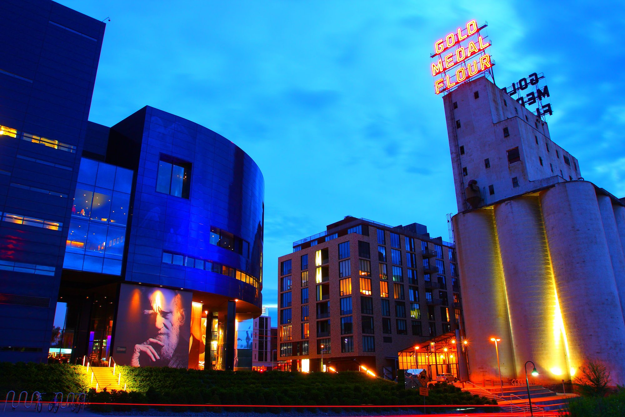 Banner image: Guthrie Theater in Minneapolis
