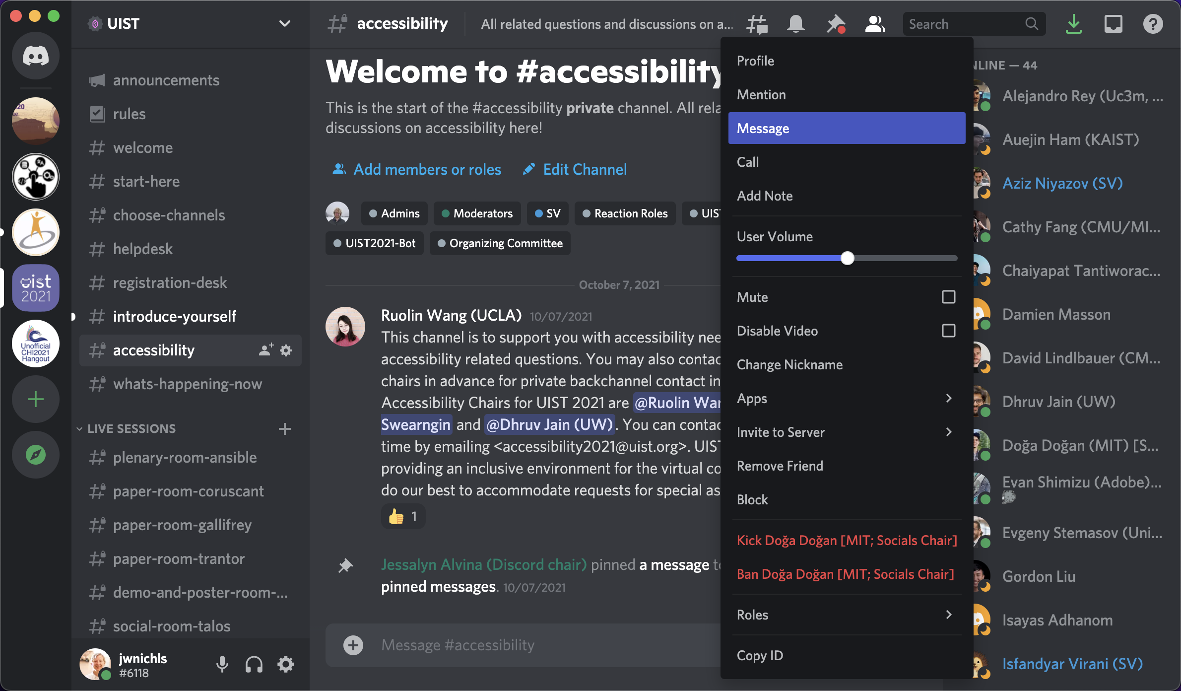 Discord: user context menu with Message select.